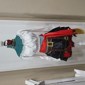 pirate costume - size small